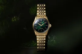Seiko 与 TRADMAN’S BONSAI 于 Presage 表盘重现老松树皮纹理