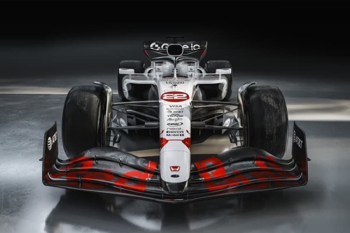 F1 Red Bull Racing 推出 RA272 复刻限定涂装，向 Honda 合作的最终赛季致敬