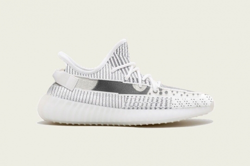 YEEZY BOOST 350 V2 最新配色设计「Static」鞋款全貌公开