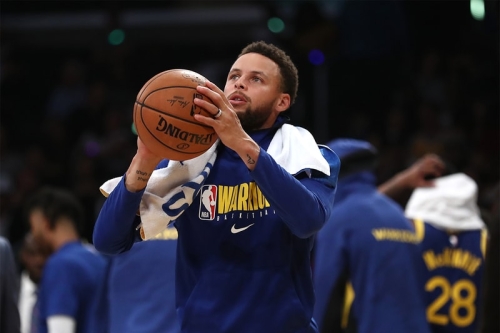 Golden State Warriors 透露 Stephen Curry 复出情报