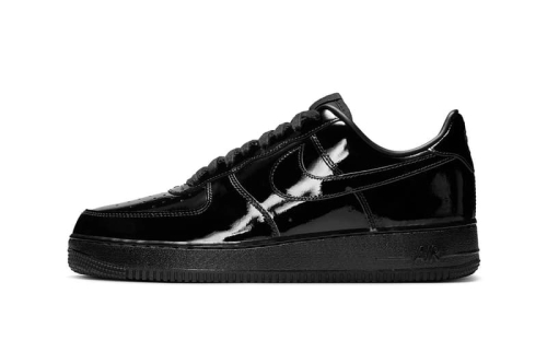 Nike 推出闪亮黑魂新作：Air Force 1 Low 漆皮版鞋款登场