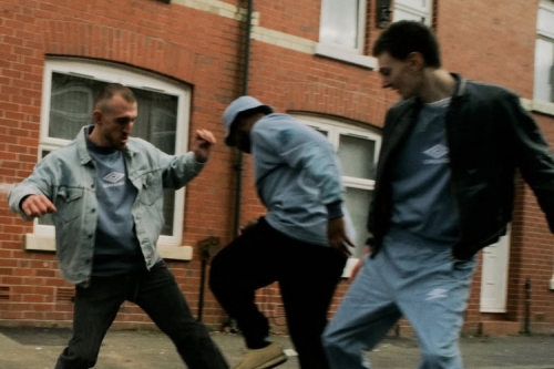 Umbro 推出 1996 年 Oasis 乐队原版复刻系列