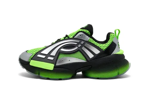 知名实况主 Rakai 携手 Under Armour 推出 Arc 96「25XX」联乘鞋款