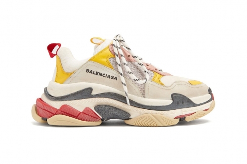 Balenciaga Triple S Trainer 全新配色突击上架