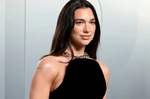 未经授权牟利？Dua Lipa 起诉 Samsung 索赔 1,500 万美元