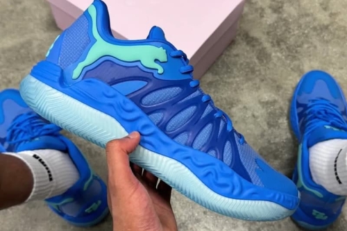 Tyrese Haliburton 抢先曝光 PUMA Hali 1 最新配色「Blue」