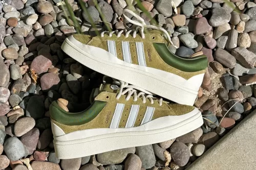 近赏 Bad Bunny × adidas Campus Light「Olive」联名鞋款