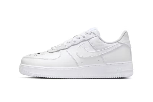 Nike Air Force 1 Low 最新配色「Jason Mask」官方图辑、发售情报公开