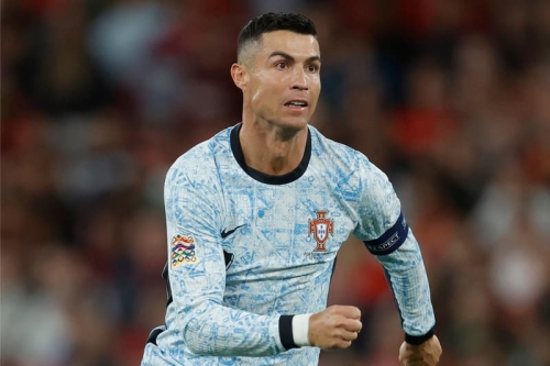 前无古人，Cristiano Ronaldo 踢进生涯第 900 颗进球