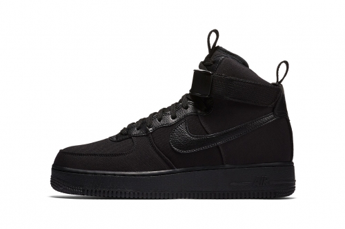 Nike Air Force 1 High 全新配色设计「Triple Black」鞋款