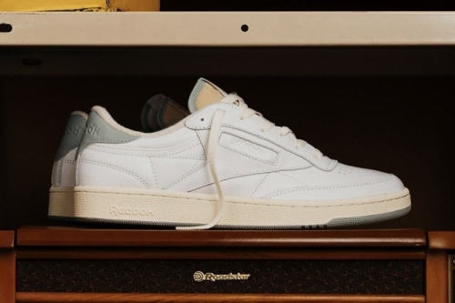 solebox × Reebok 全新联名鞋款「Club C 85 Vintage」正式发布