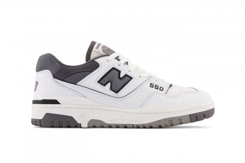 New Balance 550 最新配色「White/Grey」鞋款正式登场