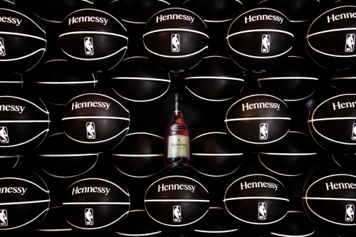 Hennessy 正式宣布成为 NBA 全球官方合作伙伴