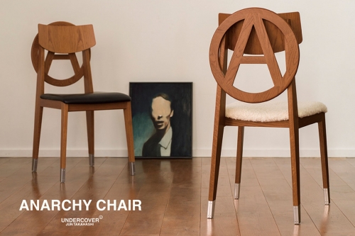 UNDERCOVER 携手日本知名家具厂天童木工打造最新「ANARCHY CHAIR」