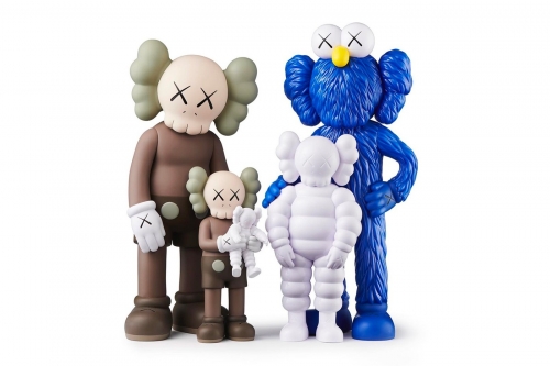 「KAWS FAMILY」系列公仔全球发售即将展开