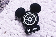 Bobby Hundreds 谈在 Disney 的工作，首度揭晓全新 Formula 1 联乘系列