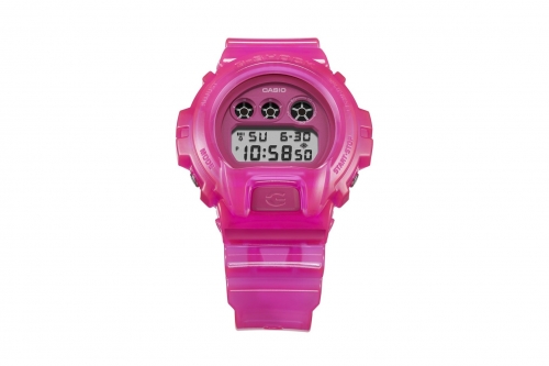 NIGO 携手「G-SHOCK 之父」伊部菊雄打造 35 周年联名别注腕表