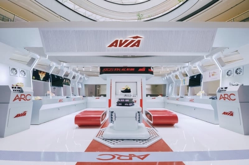 走进 AVIA 南昌首店及 TOP 飞行概念店