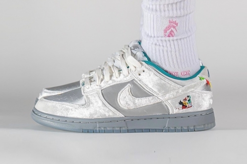 率先近赏 Nike Dunk Low 最新配色「Ice」鞋款上脚图辑