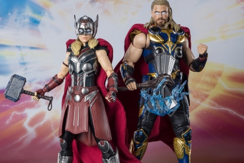 S.H.Figuarts 揭示《Thor: Love and Thunder》男女雷神完整战衣造型