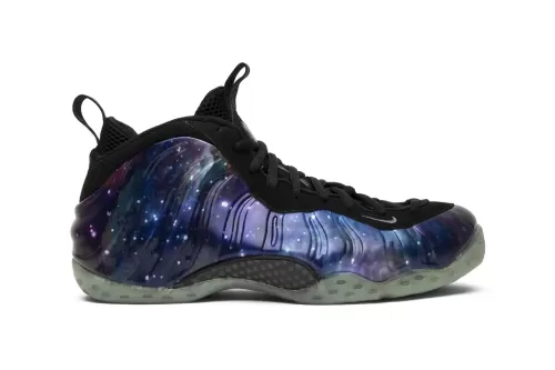 Nike Air Foamposite One 经典配色「Galaxy」鞋款有望于 2024 年复刻回归