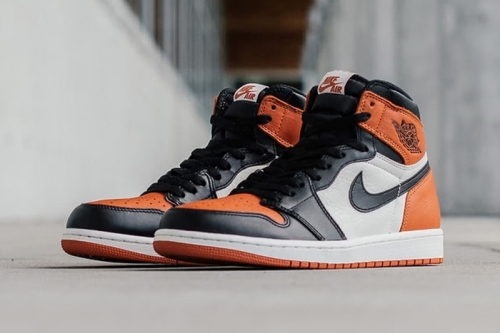 消息称 Air Jordan 1 经典配色「Shattered Backboard」鞋款有望于 2025 年复刻回归