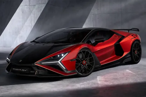兰博基尼 Lamborghini Revuelto SV 搭载源自 GT3 赛车的循迹控制系统