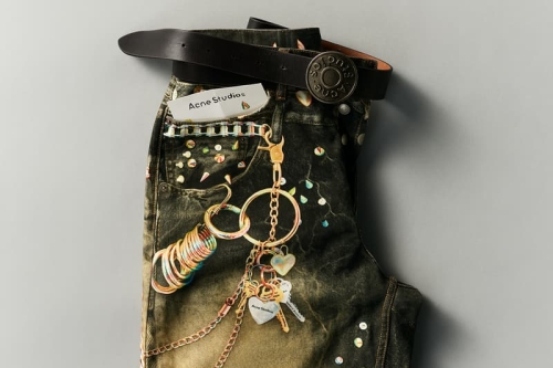 Acne Studios「Year of the Horse」新春马年胶囊系列 演绎现代马术优雅