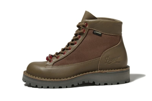 Snow Peak × Danner 周年纪念版 Field Pro 鞋款