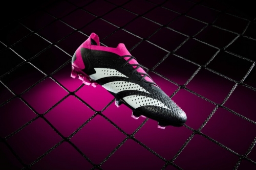 adidas 推出全新 PREDATOR ACCURACY 战靴