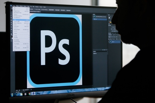 Adobe 全新免费「网页版」Photoshop 即将推出