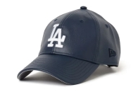 BEAMS × New Era 联名发布 9TWENTY 合成皮革系列