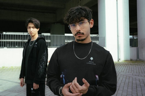 G2 正式推出《我独自升级 Solo Leveling》联乘胶囊系列