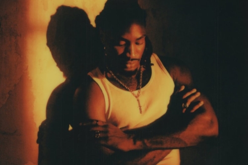 Odeal 的季节转折:《The Fall That Saved Us》冷冽来袭