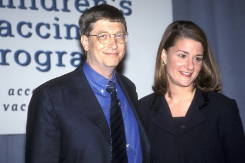 Bill Gates 与 Melinda 离婚后该如何分配财产？