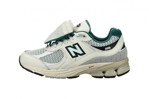 New Balance 2002R「可拆卸小袋设计」全新配色鞋款正式登场