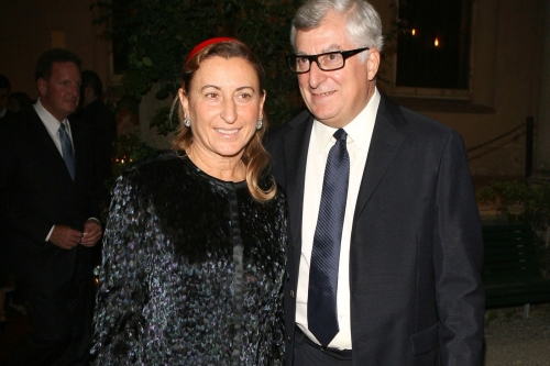 Miuccia Prada、Patrizio Bertelli 夫妻档正式宣布卸任 Prada 集团 CEO 席位