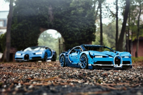 LEGO Technic 打造 1:8 超跑 Bugatti Chiron 模型