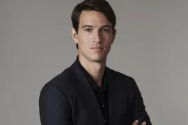 Alexandre Arnault 加入 Nike 董事会,公司重组期间迎来新任命