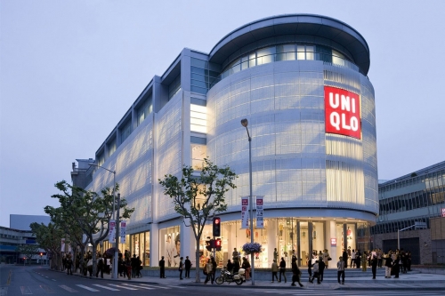 UNIQLO 母公司 Fast Retailing 预估 2020 年度营业利润将大幅下降