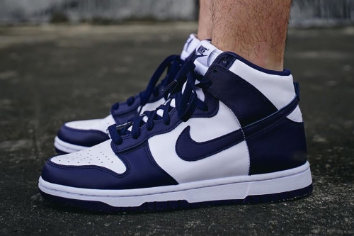 Nike Dunk High 最新配色「Midnight Navy」鞋款上脚图辑谍照曝光