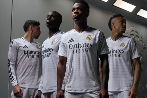 Real Madrid C.F. 公开 2024-25 赛季全新主场球衣