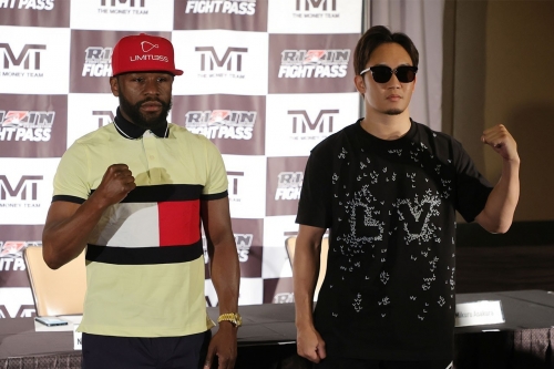 Floyd Mayweather 将与日本职业格斗选手朝仓未来展开表演赛