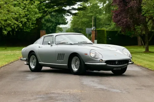 Eric Clapton 前座驾 1966 年 Ferrari 275 GTB/4 罕有拍卖登场