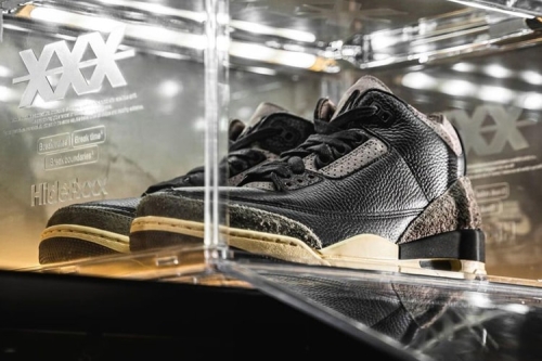 率先近赏 A Ma Maniére × Air Jordan 3 最新联名配色「Black」鞋款