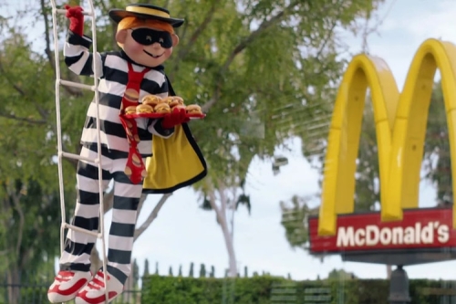 「汉堡神偷 Hamburglar」回归出镜！McDonald's 正式宣布改革经典汉堡产品