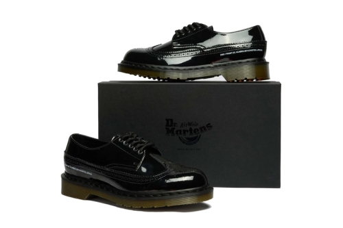 fragment × Dr. Martens「Hollingborn」布洛克鞋回归