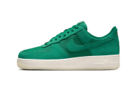 近賞 Nike Air Force 1 Low 最新配色「Malachite」鞋款官方圖輯