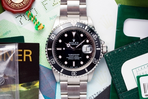 Russell Crowe 配戴之 Rolex Submariner ref. 16610 表款进行出售