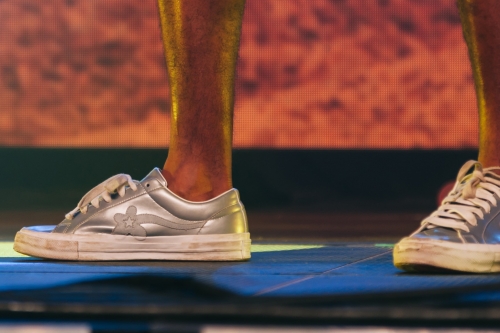 Tyler, the Creator 曝光 Converse GOLF le FLEUR* 全新银色版本鞋款